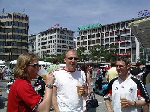 Das erste Bier f�r Nobbe, das x-te f�r
den Rest